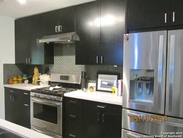 Foto del edificio - 207 E Castle Ln