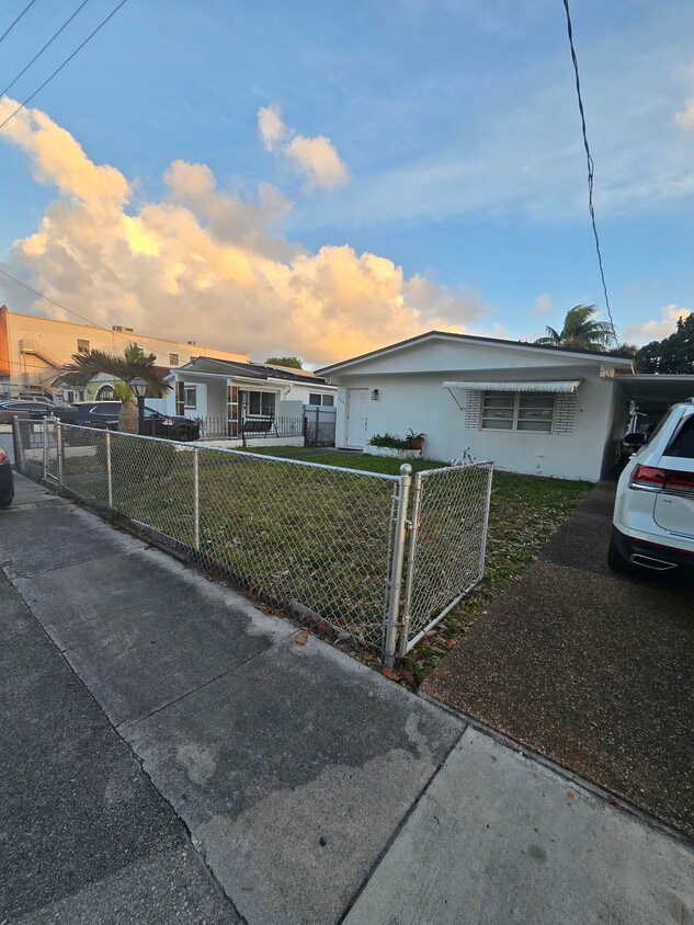 Photo - 464 East 50th Street, Hialeah, FL 33013 - 3 BR 1 BA house