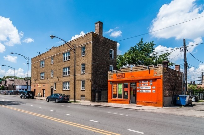 Building Photo - 3748-3756 W Division St