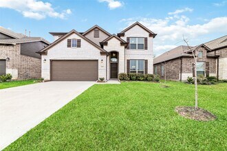 Building Photo - 4919 Vly White Oak Ln