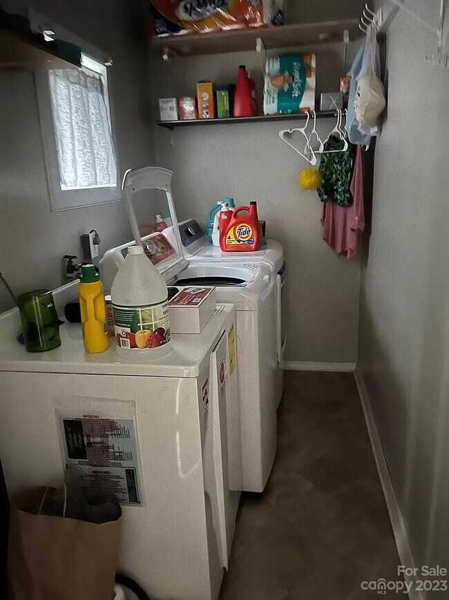 Photo - 234 Dawson St House