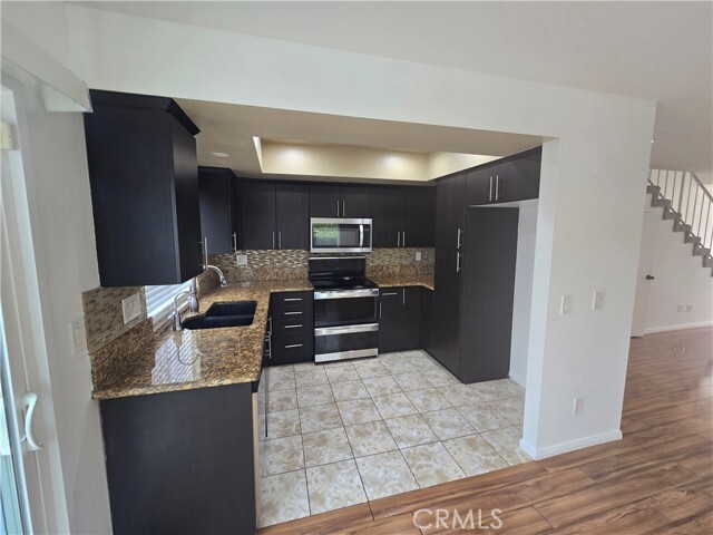 Foto principal - 8410 Dory Dr