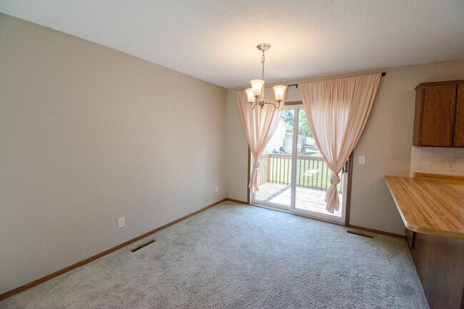 Foto del edificio - 4433/4435 13th Ave NW