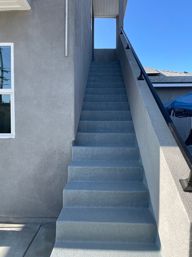 Entry - 6216 Seaborn St