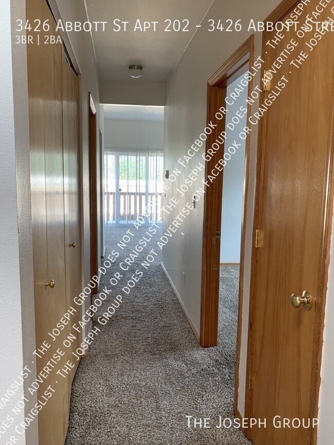 Foto del edificio - 3426 Abbott St