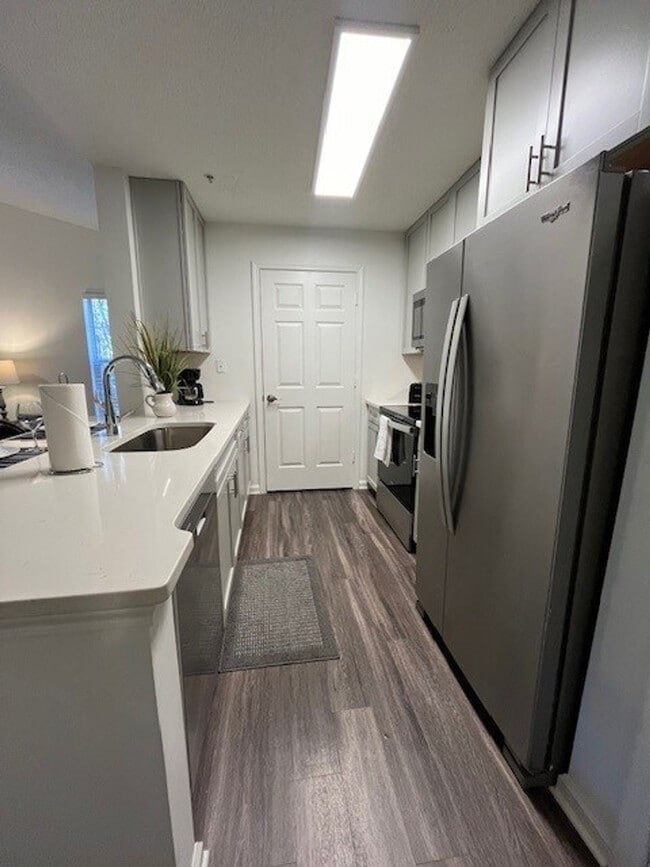 Foto del edificio - 2555 Old Milton Pkwy