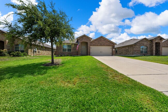 Building Photo - 2712 Jackal Dr