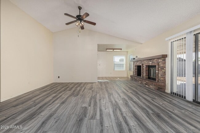 Building Photo - 6850 W Cholla St