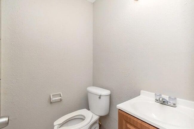 Building Photo - 1517 Colgin St