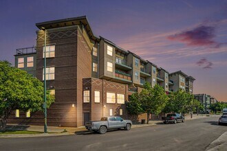 Building Photo - 1441 Central St