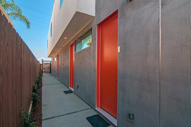 Foto del edificio - 4642-4644 Boundary St
