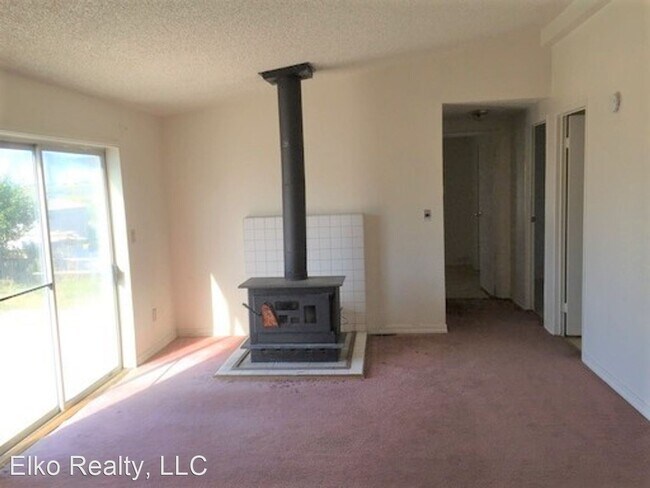 Building Photo - 4 br, 2 bath House - 110 Springfield Pkwy