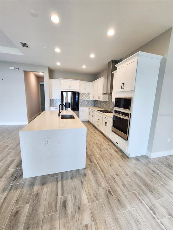 Foto del edificio - 18435 Mowry Ct