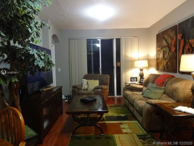 Primary Photo - 6500 NW 114th Ave