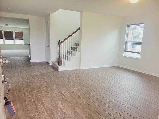 Building Photo - 15606 Barton Orchard Ln