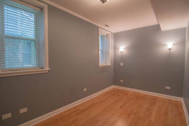 Building Photo - 2 bedroom in CHICAGO IL 60618