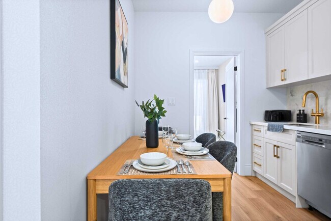 Photo du bâtiment - 674 Gerrard St E