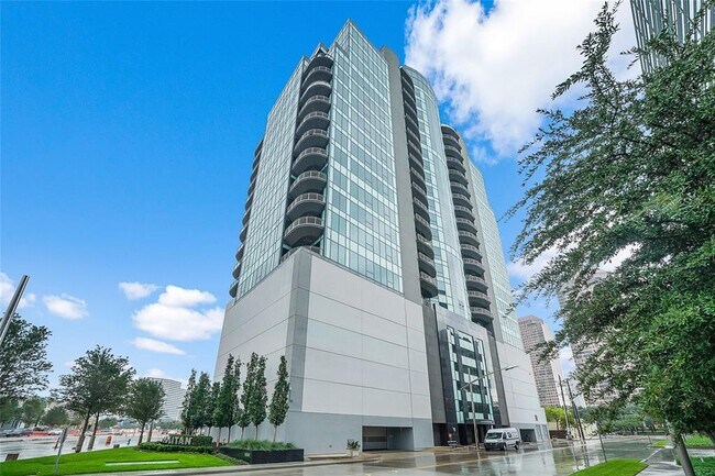 Building Photo - 1600 Post Oak Blvd