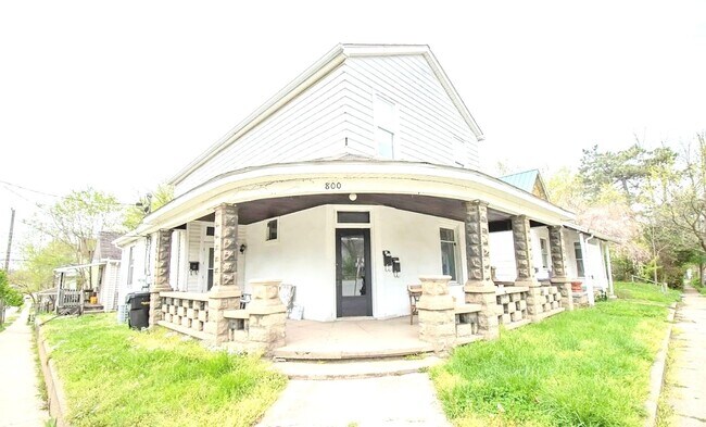Foto del edificio - 800-806 N 8th / 718 Union