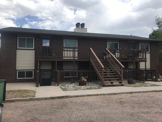 Building Photo - 5413 Akes Dr