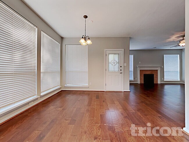 Building Photo - 1735 Wilderness Park Ct