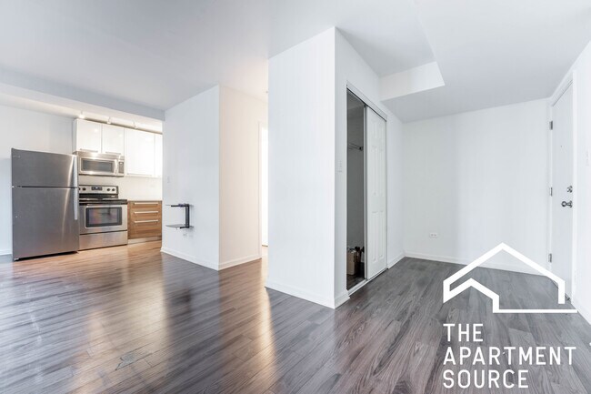 Foto del edificio - 925 W Carmen Ave