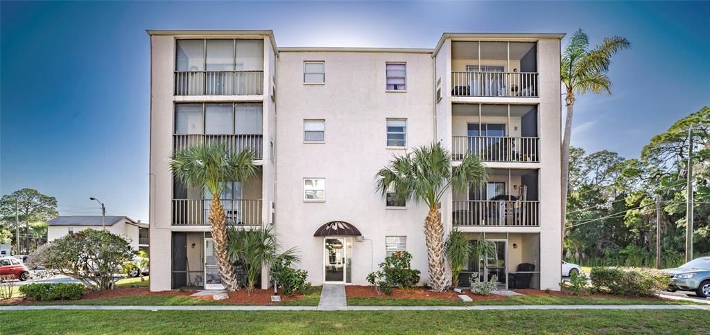 Foto principal - 5541 Bay Blvd