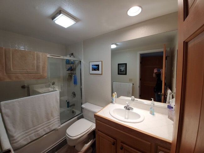 Foto del edificio - Rare summer seasonal rental!