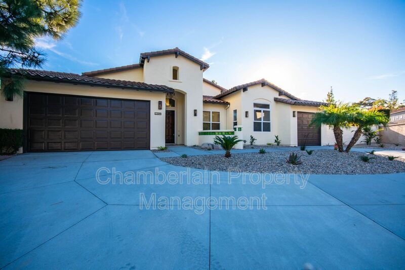 Primary Photo - 1289 Shorebird Ln