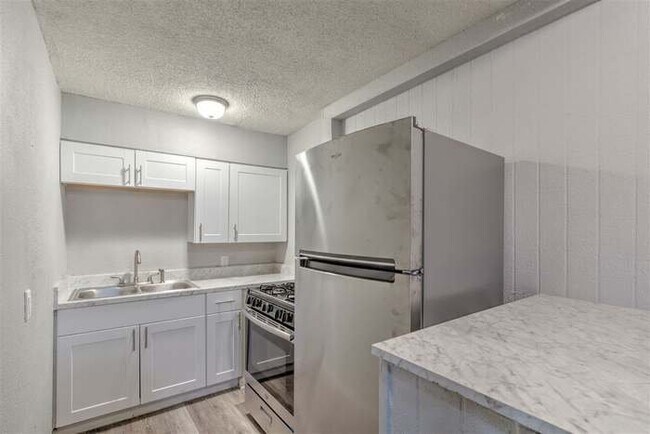 Foto del edificio - 1433 Court Ave