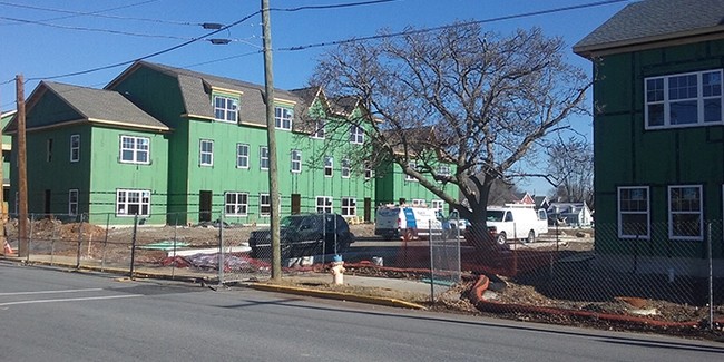 Foto del edificio - Townhomes at Factory Square