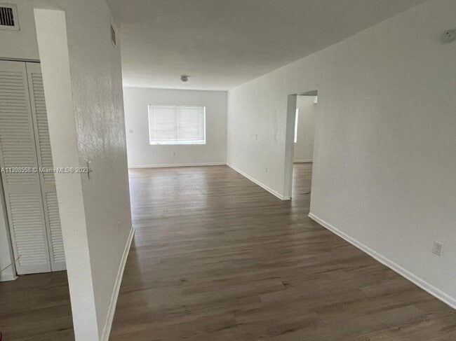 Building Photo - 247 NW 83rd St