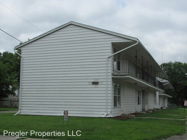 Foto del edificio - 120 Sherwood Ct