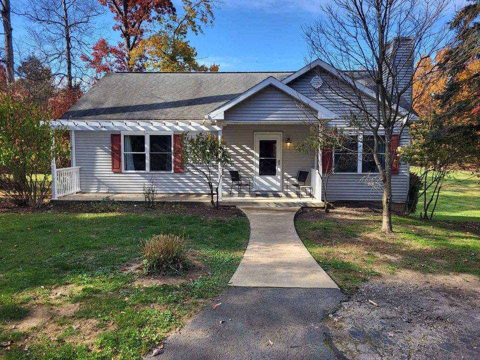 Primary Photo - 4136 Bryant Rd