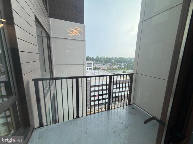 Foto del edificio - 255 W Falls Station Blvd