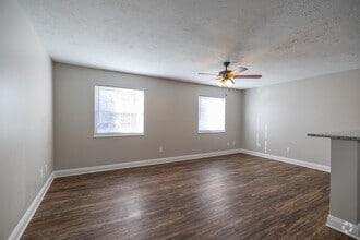 1BD, 1BA - 686SF - Landing at Tates Creek