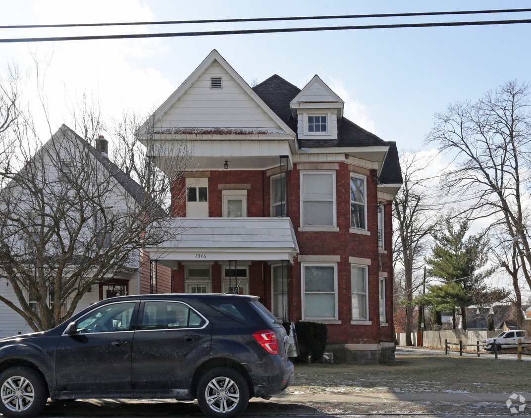 Building Photo - 2346 Campbell Ave