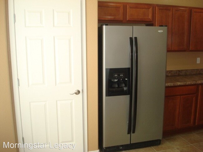 Foto del edificio - 4 br, 3 bath House - 2877 Meriwether St