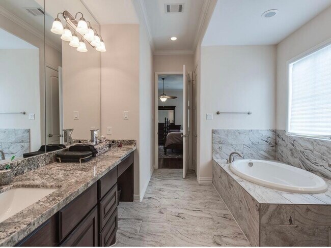 Foto del edificio - 5531 Pine St