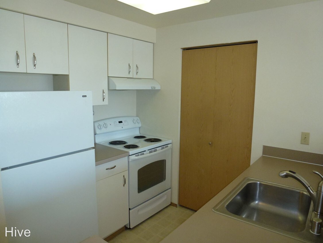 4459 Fremont Ave N Unit 303, Seattle, WA 98103 Room for Rent in