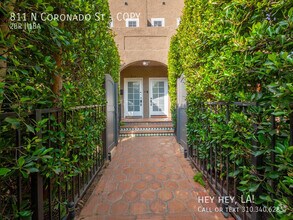 Building Photo - 811 N Coronado St