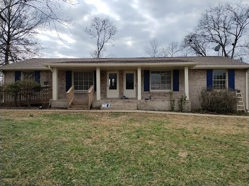 Primary Photo - 102 Jennings Dr
