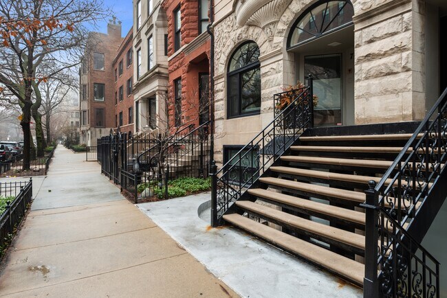 Building Photo - 78 E Elm St