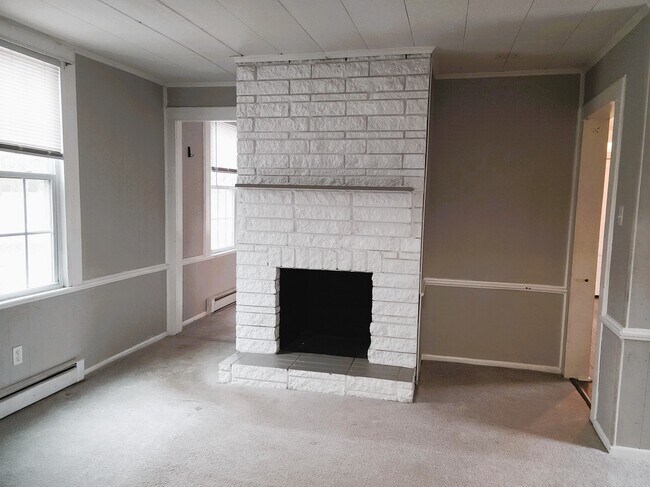 Foto del edificio - 1437 Fentress Rd
