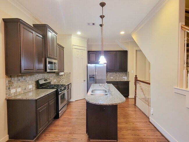 Foto del edificio - 1237 Hobbs Reach Ln