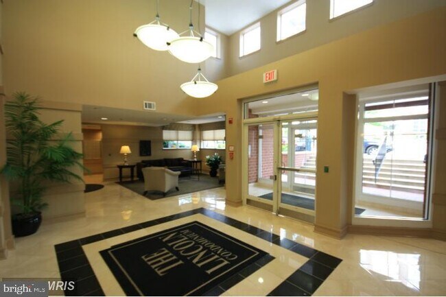 Foto del edificio - 2001 12th St NW