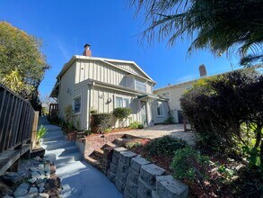 Building Photo - 104 Olive Ave