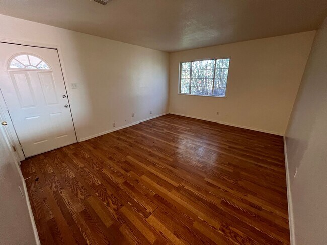 Foto del edificio - Pet friendly home!