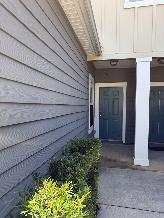 Foto del edificio - 229 Whitland Wy