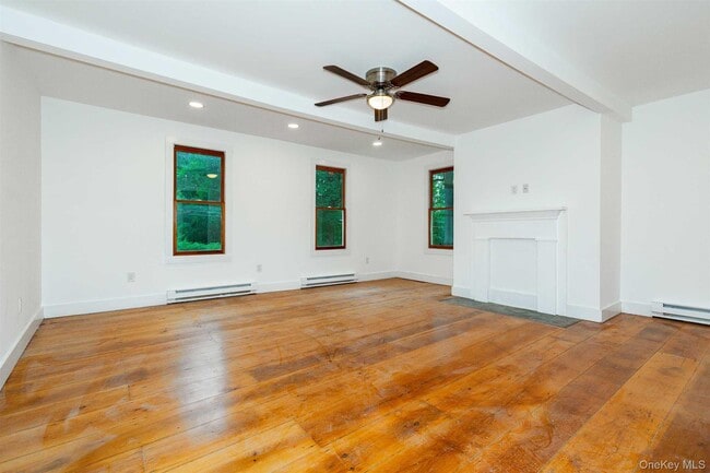 Building Photo - 681 NY-216